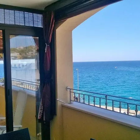 Terrazza Sul Mare, 公寓 *