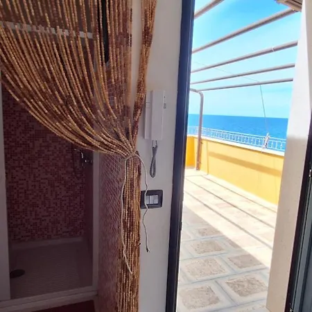 公寓 Terrazza Sul Mare, *